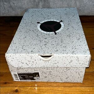 Jordan Retro 5 Empty Box